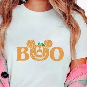 Disney Mickey Mouse Pumpkin Halloween “BOO” T-shirt   Size XL NEW
